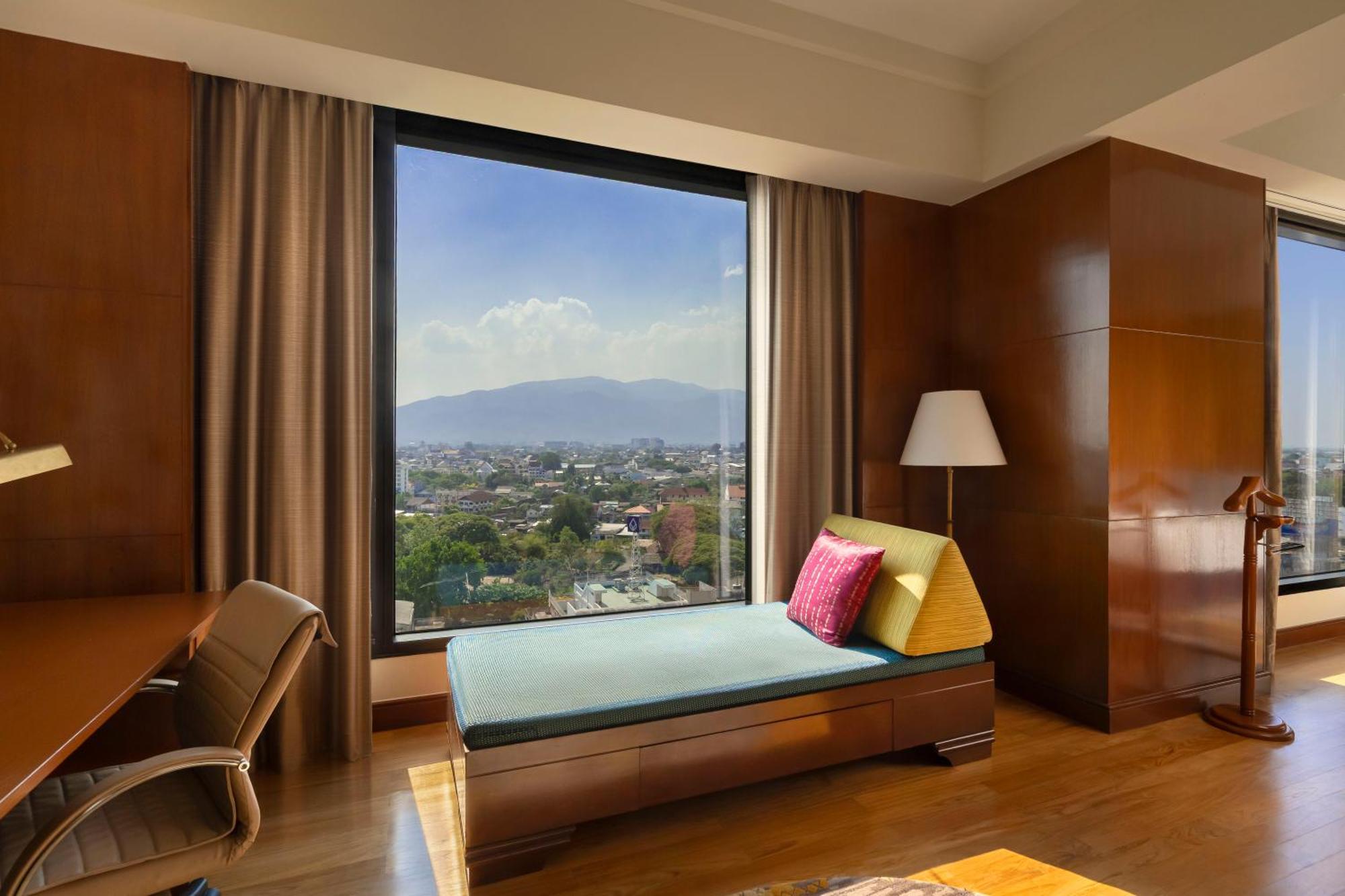 Shangri-la 5*